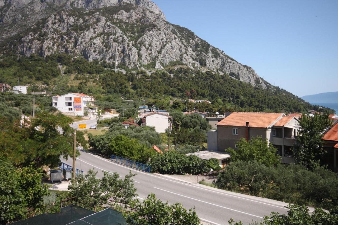 Apartments And Rooms With Parking Space Gradac, Makarska - 6819 Gradac  Exterior foto