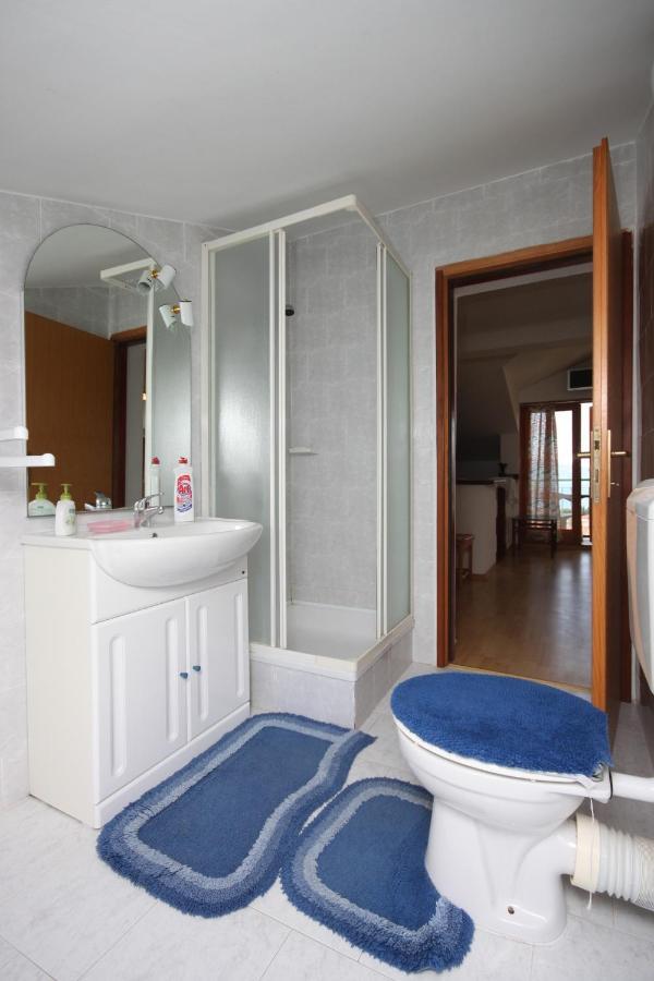 Apartments And Rooms With Parking Space Gradac, Makarska - 6819 Gradac  Exterior foto