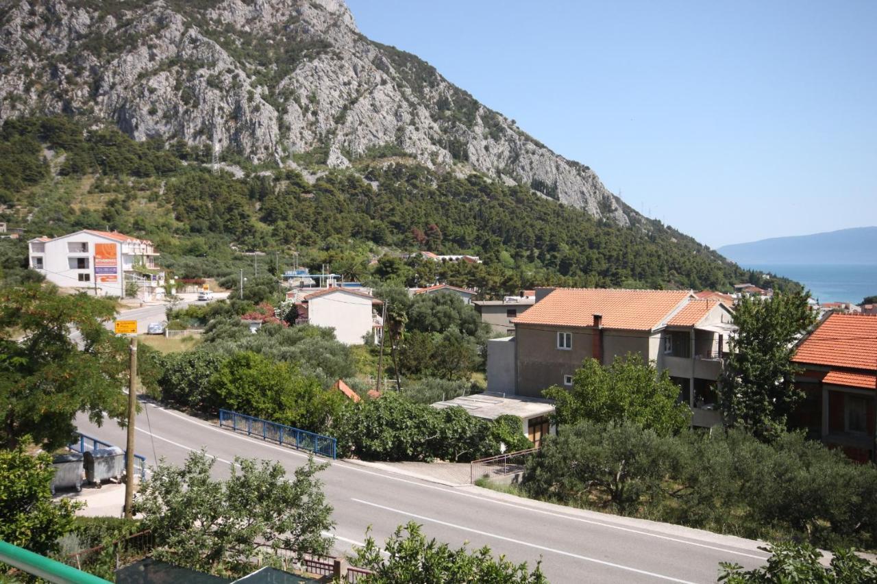 Apartments And Rooms With Parking Space Gradac, Makarska - 6819 Gradac  Exterior foto